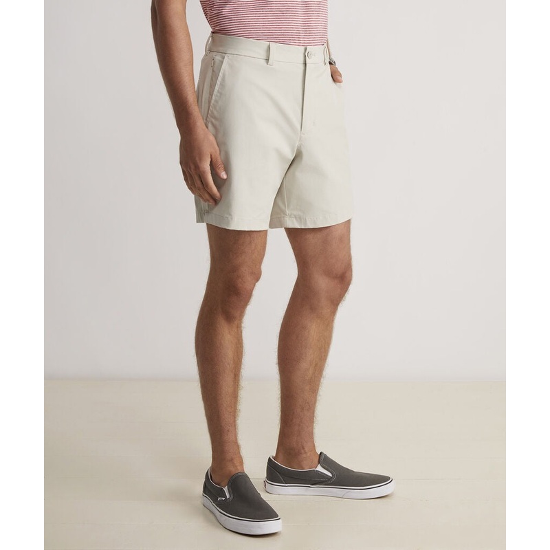 Vineyard Vines Mens Regular fit Casual Shorts 34 / 7" Beige Solid