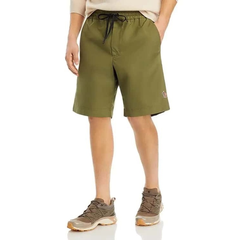 Moncler Mens Classic fit Casual Shorts Small Green Solid